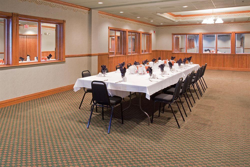 Country Inn & Suites By Radisson, Sidney, Ne Létesítmények fotó